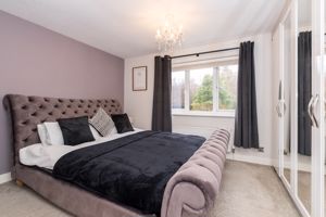 Bed- click for photo gallery